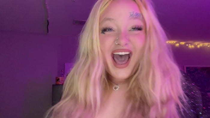 Milly Maars - Girlfriend Wants To Burp & Fart On You (2024-02-22)[1080p] 2