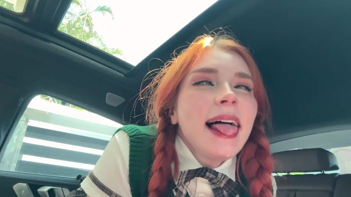 [MV-Sweetiefox] British Student Sucked Off A Stranger In Car And Rough Fucks 2025 [2160p] 2