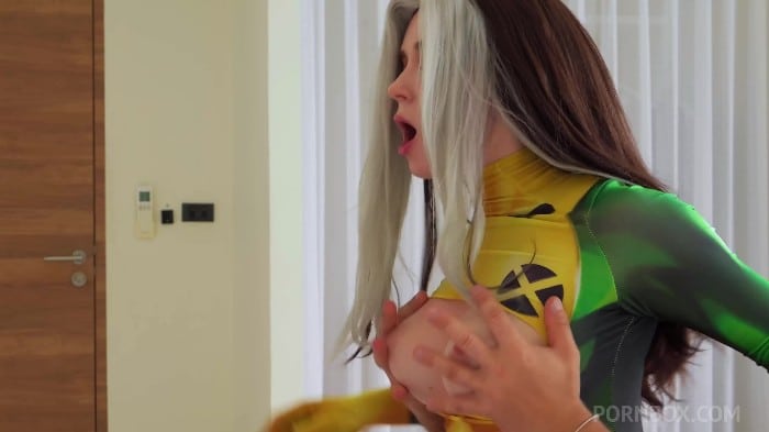 [MV-Sweetiefox] Rogue From The X-Men Sucks Facesitting Fucks And Anal Creampie 2025 [2160p] 2