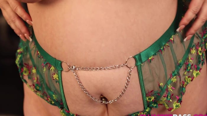 BBC (Big Black Cocks) - October 25, 2025 | Plumperpass | 24.10.25 | Busty Bexx Bbc Frenzy | 1080p | 1