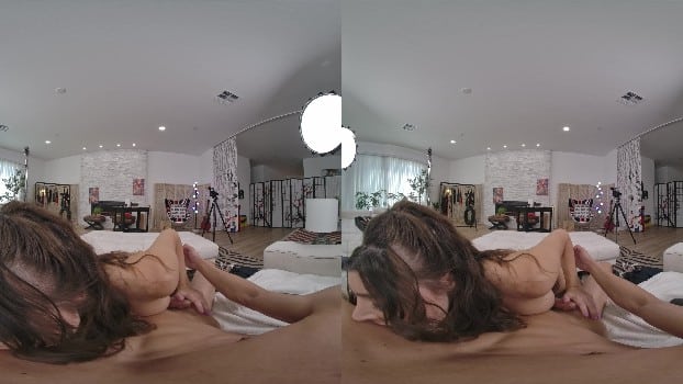 [RealJamVR.Com] Realjamcasting: Ella Reese [30.09.2025] (8192x4096p / 8k) 3