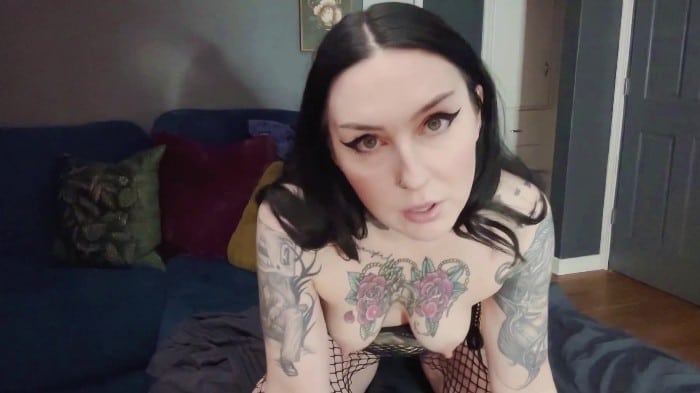 Cumshots & Creampies - October 29, 2025 Slutty Spice - Step-Sister Sucks And Fucks Stepbros Bully Creampie 3