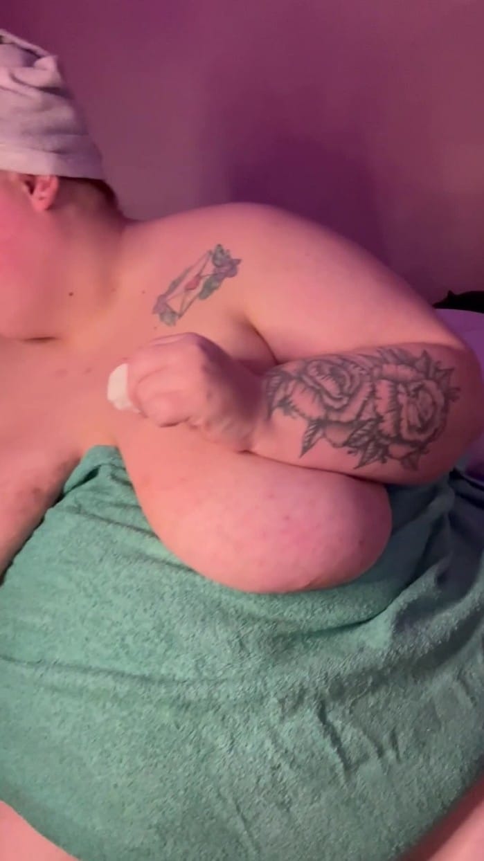 [OnlyFans] Ssbbw Sweetaspeachesss 4