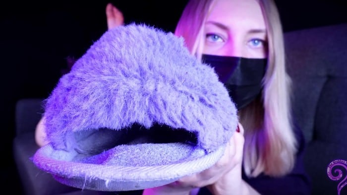 The Goddess Clue - Well Worn Slippers Drenched In Sweet Goddess Scent [2160p] 2