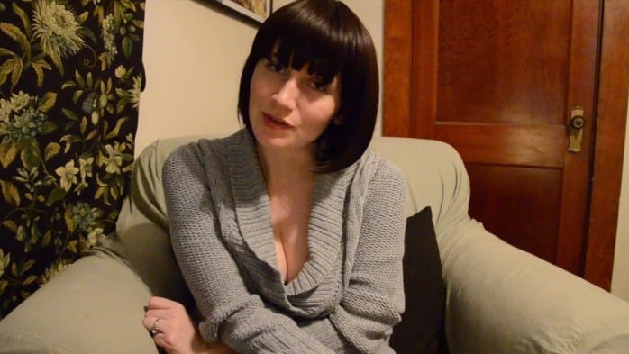 [Chaturbate] Ruby May - Masturbating With Dildo - Old Camrip (2017?) [240p] 1