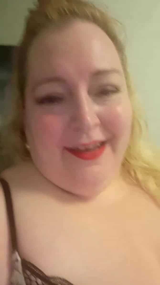 [OnlyFans] Ssbbw Vivienne Rose (@theviviennerose) 3