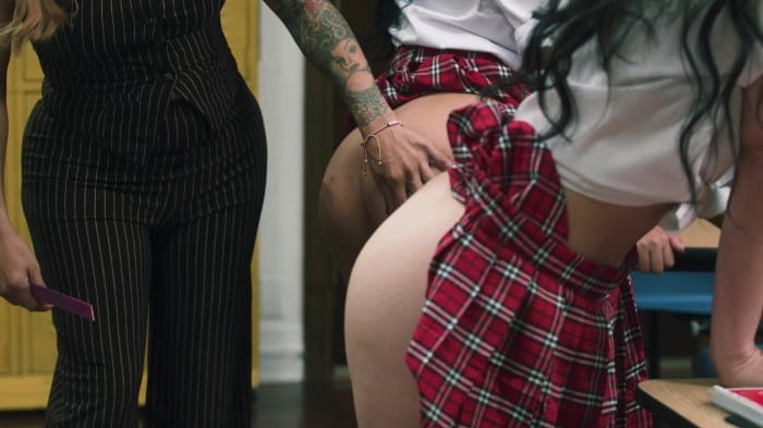 4k Videos - October 29, 2025 Transfixed 2025-10-29 Ts Foxxy Summer Col Yhivi 4k 1