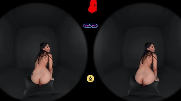 [VRSpy.Com] Pass-Through: Carolina Guerrero On Demand [11.10.2025] (8000x4000p / 8k) 1
