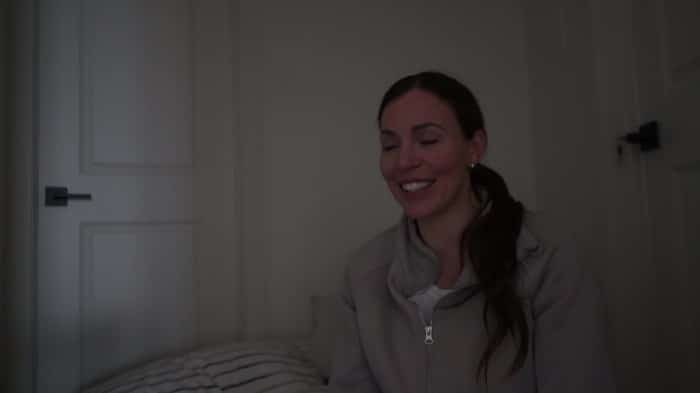 Yogabella - Mommy Facials At Sleepover (2024-03-04)[1080p] 2