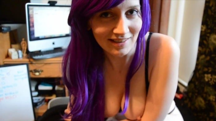 Bettie Bondage - Your Sister Is A Cam Girl (2016-04-09)[540p] 4