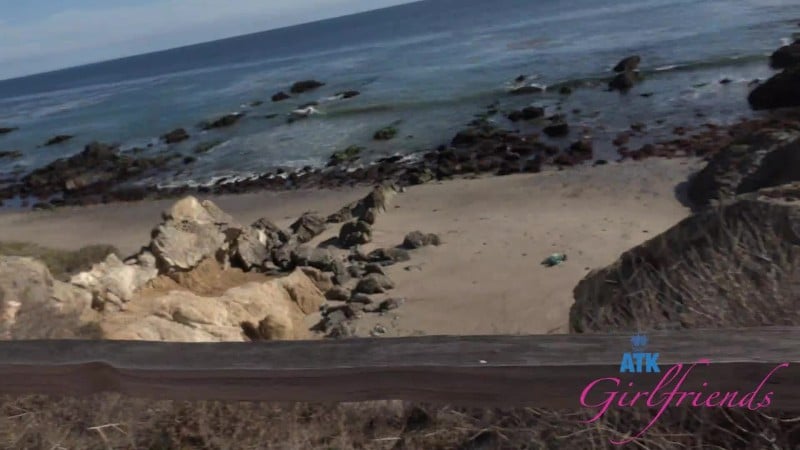 ATKGirlfriends 25/11/12 Fiona Peaches Topanga 1 FullHD 4