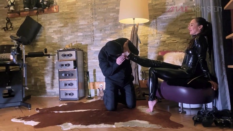 Amalie Von Stein - Latex Spit Slave - Obey And Swallow Like a Good Little Piggy 4