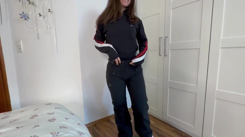 Amateurtwo - Geiles Teen bekommt offentlich einen Gesichtsbehandlung und wird hart gefickt und mit Sperma gefullt 2