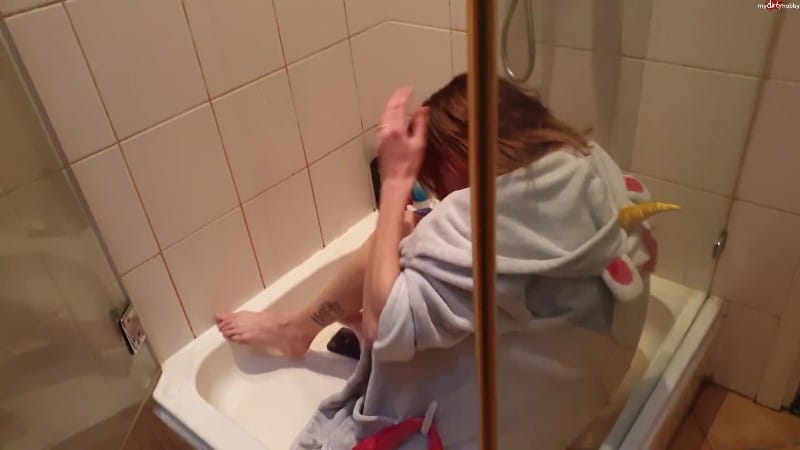 Anne-Eden - Ohje er hat mich beim Spritzen erwischt 2