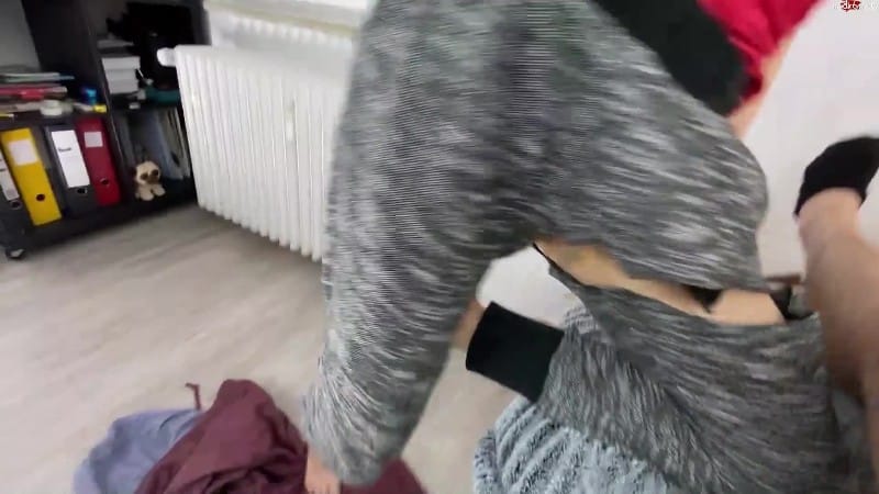 Anne-Eden - Vollgepumpt nach Sexentzug 5