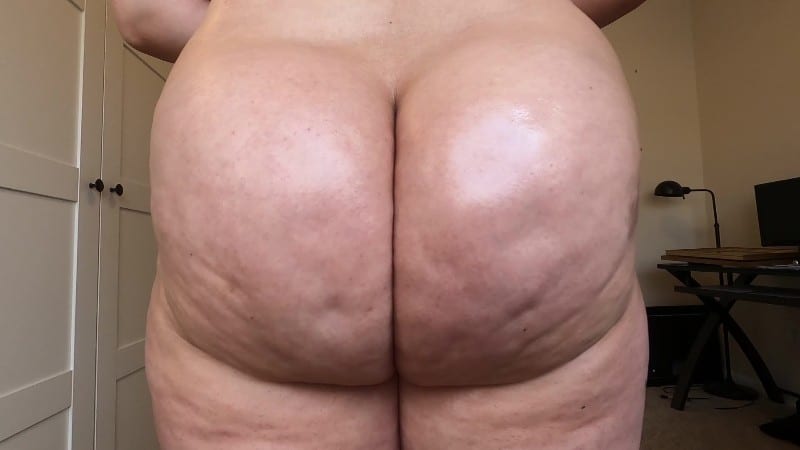 AvanelleJules - Oiled up booty jiggling and clenching 4