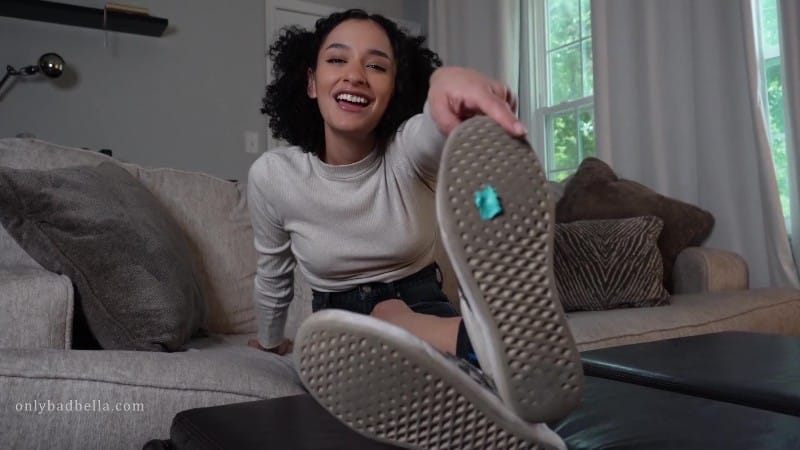 Bad Bella - The Foot Bitch Experiment 2