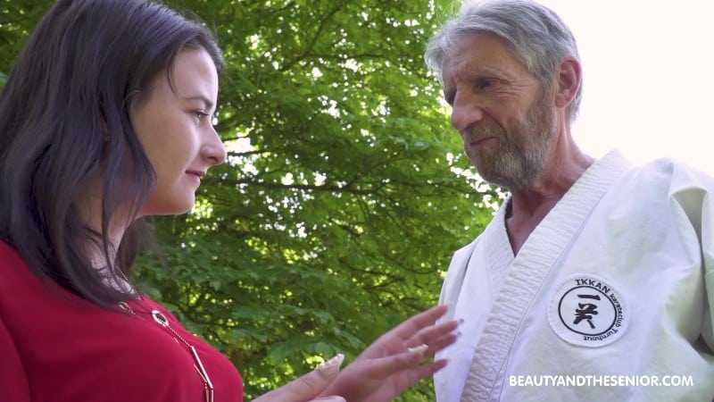 BeautyAndTheSenior 25/11/26 Sonny Tube And Shana Bas FullHD 18