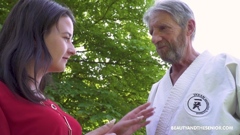 BeautyAndTheSenior 25/11/26 Sonny Tube And Shana Bas 4k 2