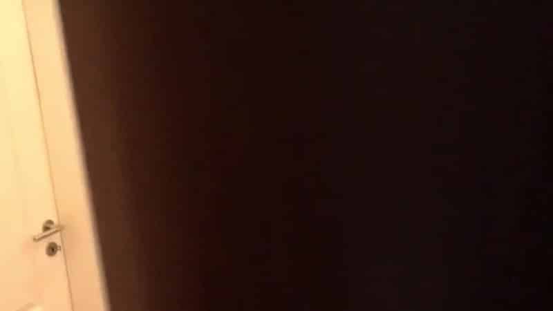 BellaTight - Nachbar ueberrascht mich im Bad und fickt mich hart 2