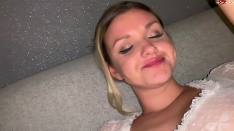 BellaTight - Oktoberfestluder abgeschleppt und abgefickt 4