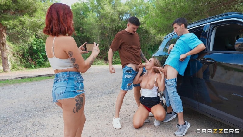 [BrazzersExxtra | Brazzers] 25/11/15 La Petite Ange Hitching A Wild Ride 4k/1080 1