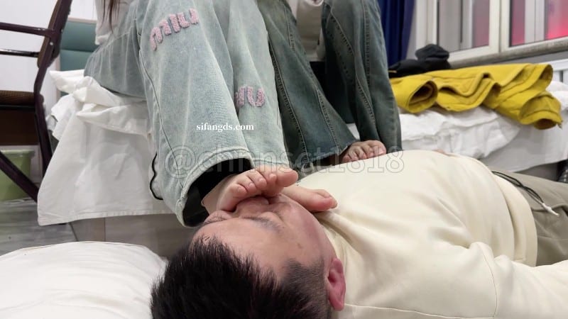 Chinese Queen Training 3091 5