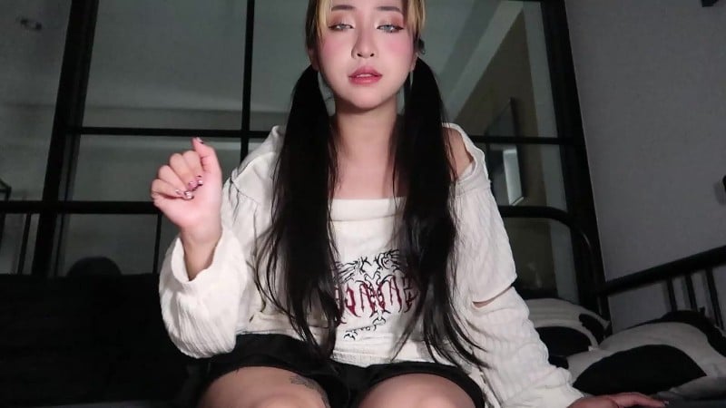 ClaudiaHon - Give me her details instead 3