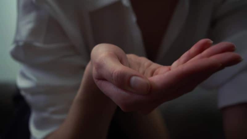 De stressing With Your Holes 5