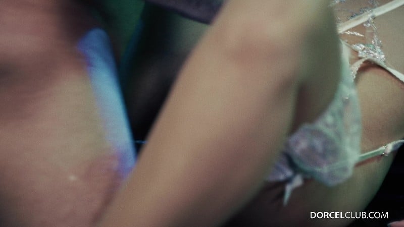 DorcelClub 25/09/04 Clara Mia Blake Blossom Nicole Vaunt And Nicole Doshi 4k 2