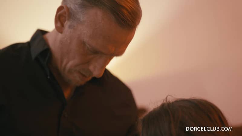 DorcelClub 25/11/05 Clara Mia First Encounter Passion Ignites 4k MP4-P2P 2