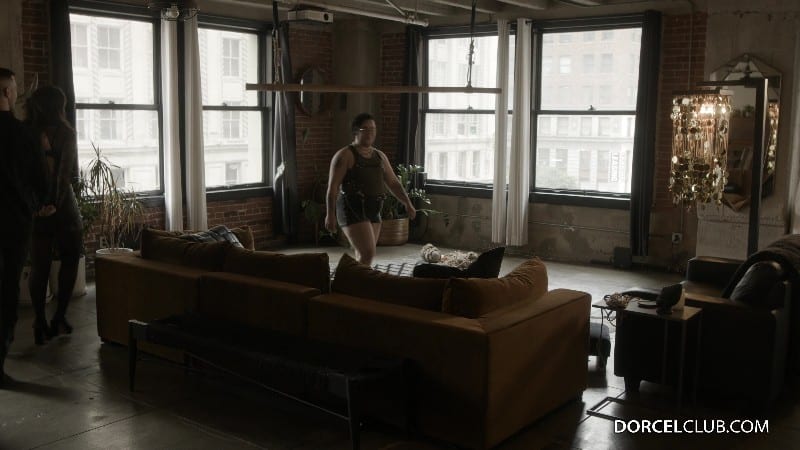 DorcelClub 25/11/07 Victoria Voxxx Victorias Bondage Initiation 4k MP4-P2P 1