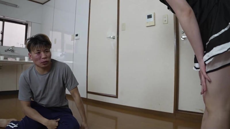 Faceslap Japan Super Hard - Full Power Facebusting And Faceslapping By Crazy Maid 4