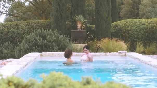 FrolicMe 25/11/05 Maria Riot And Calita Fire Tender Touch FullHD 2