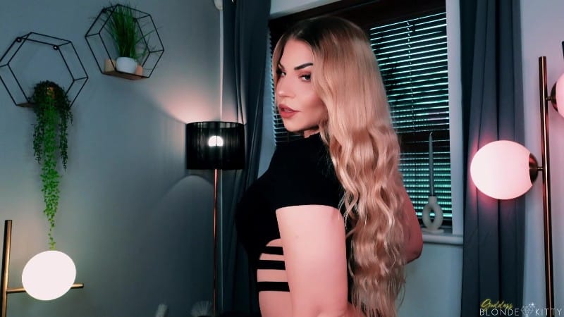 Goddess Blonde Kitty - Max Volume Max Risk 1