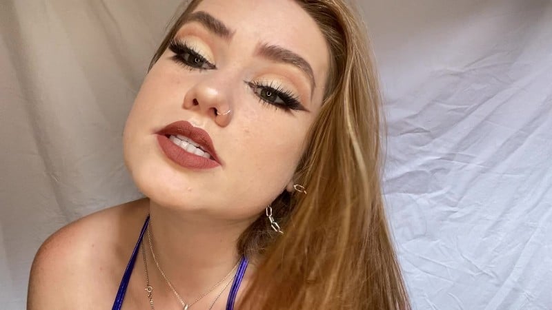 Goddess Roxy - Brat Addiction 2