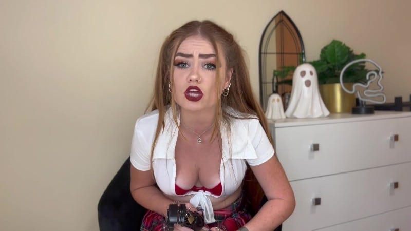 Goddess Roxy Roxtober Bratty Humiliation 3