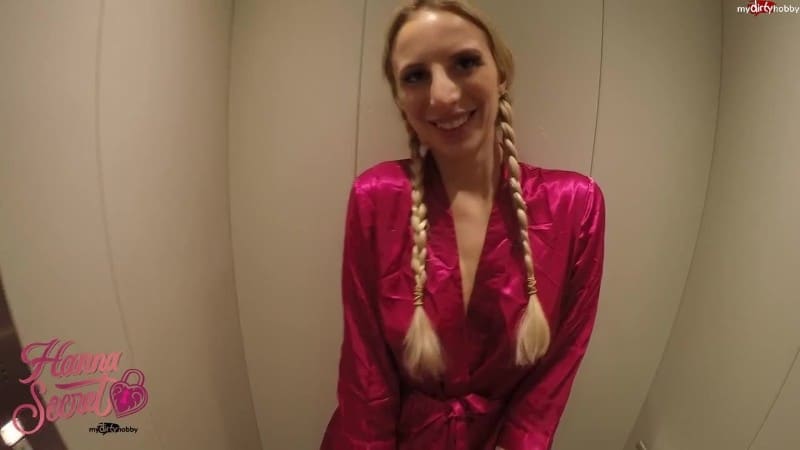 HannaSecret - Nachbarschaftshilfe mit XXL Cumshot 29