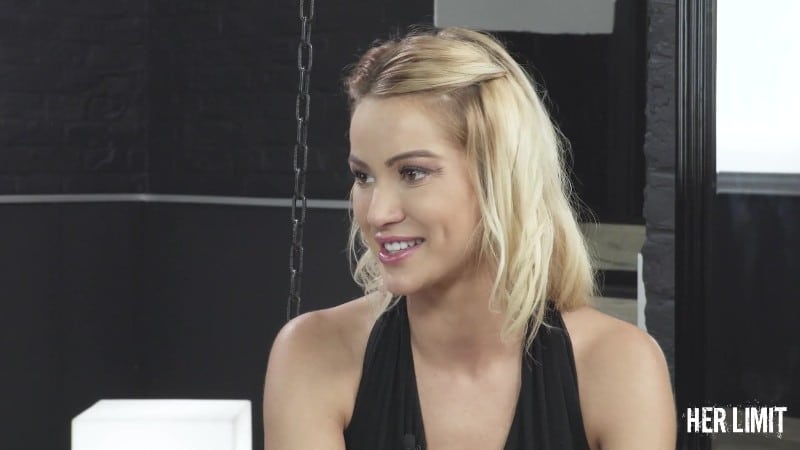 HerLimit 21 02 18 Cherry Kiss FullHD 18
