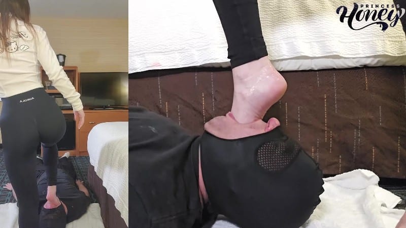 HoneyPotProductions - Gag and Puke 5