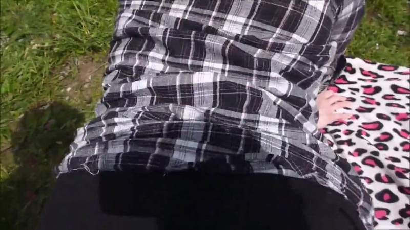 JuleStern - AU BACKE - Zum ersten Mal beim Sex erwischt - Trotzdem Creampie 5