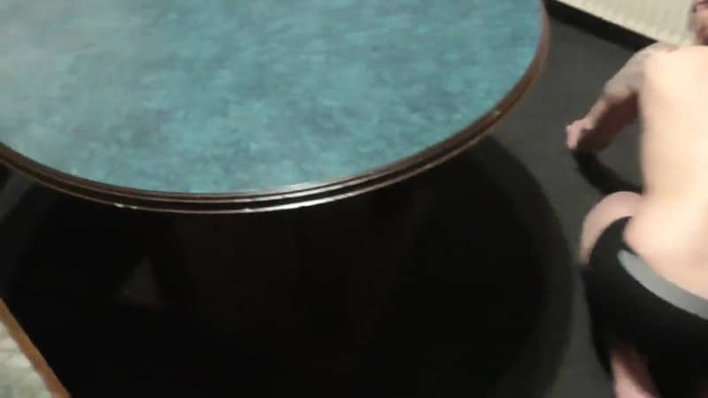 Lady-Million - Mit meiner Herrin in der Bar und einem Gast 2