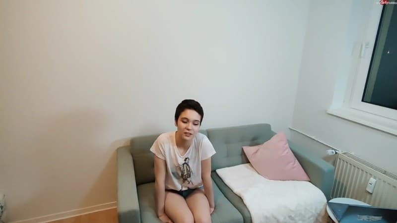 LinaLynn - Erwischt - Er hat mich nackt gesehen 2