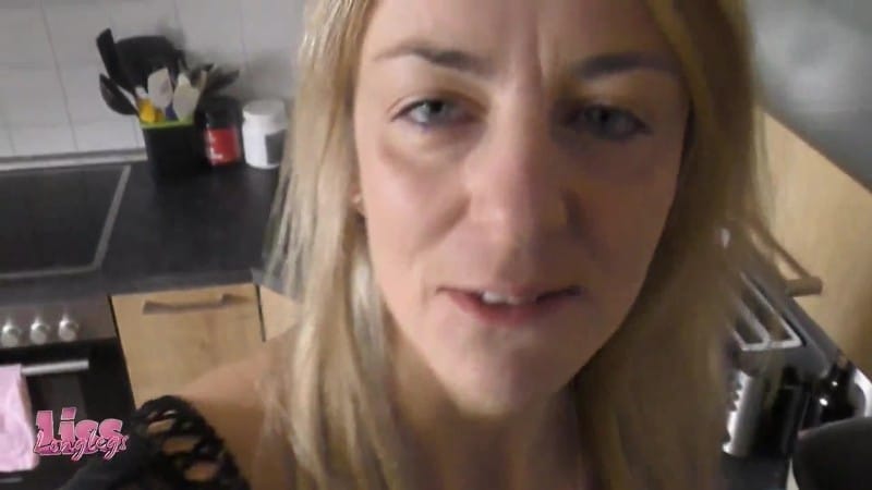 LissLonglegs - Gummi abgezogen und weiter gefickt und reingespritzt - Creampie 1