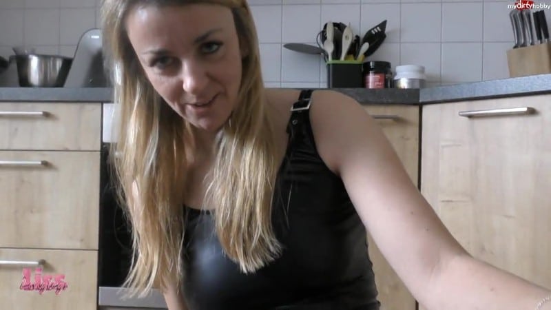LissLonglegs - Soviel habe ich noch nie gepisst 3