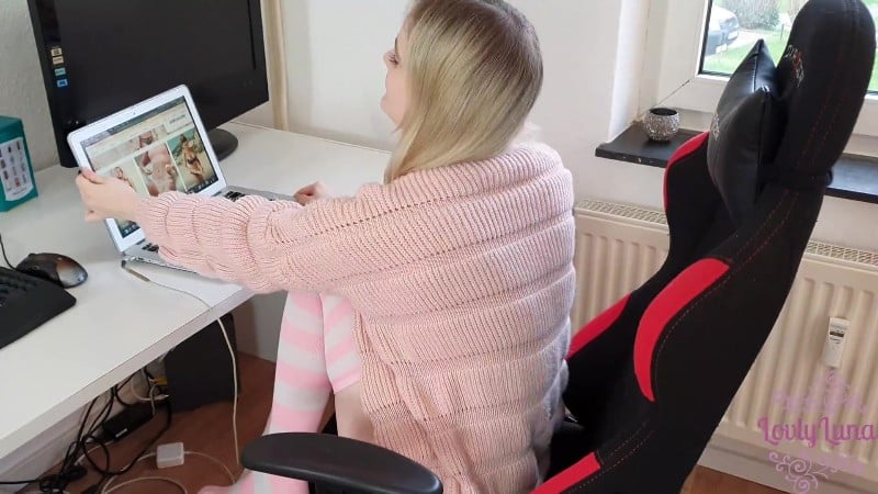 LovlyLuna - Tee nie tau scht Ana lsex ge gen Des sous 2