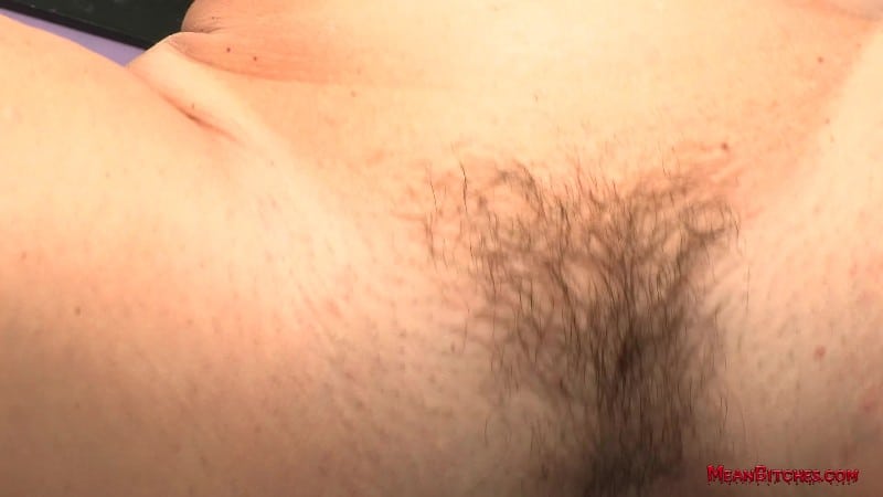 Mean World - Richelle Ryan Slave Orders 10 4