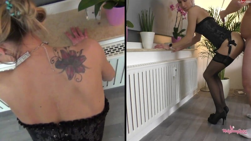 MellyBunnyLuder - Amateur Geburtstagsfeier Teil 1 - Wunschzettel 1 Anficken 2 Gesicht 2