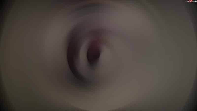 MellyBunnyLuder - Gefahr Stromanbietertyp tr umt im Keller vor meinen Augen Wovon 5