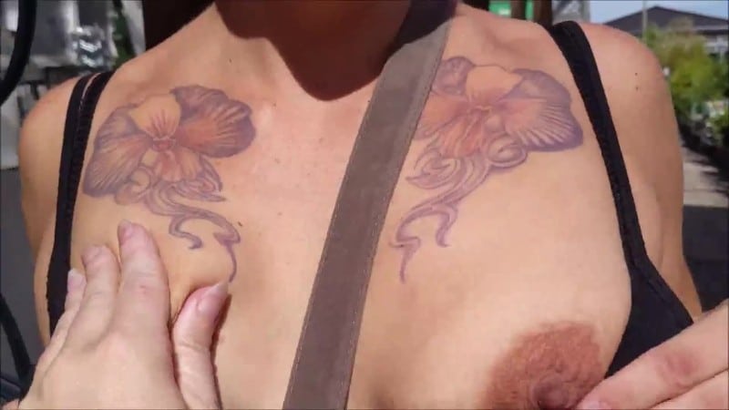 MiaSonne - Zum ersten mal heimlich im Baumarkt blank gezogen und befummelt worden 5